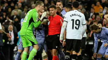 Gil Manzano ya sabe cuánto tiempo podría estar sin pitar tras su garrafal fallo contra el Real Madrid Gil Manzano ya sabe cuánto tiempo podría estar sin pitar tras su garrafal fallo contra el Real Madrid