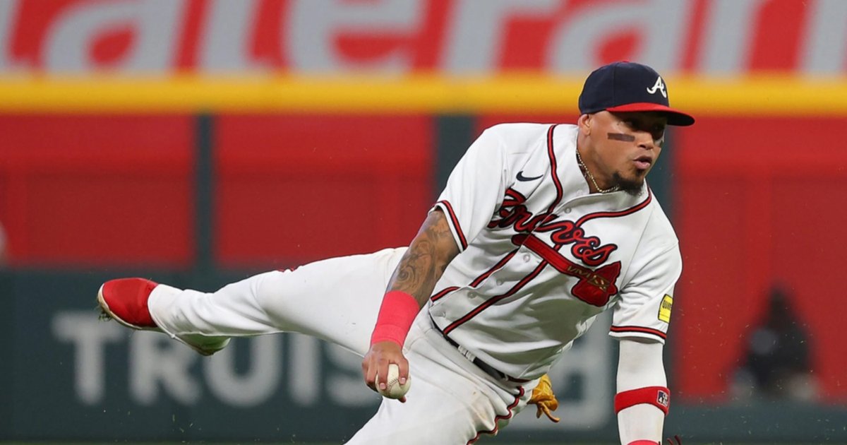 Orlando Arcia Shines Defensively for Atlanta Braves in Spring Training Match