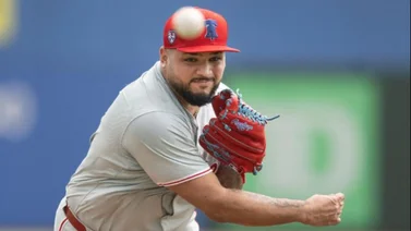 MLB: ¡Qué brazo! Max Castillo amplifica su gran momento con Filadelfia en los Juegos de Primavera (+Números)