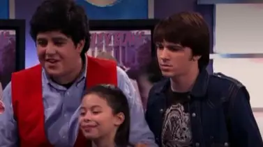 Estrella de la serie “Drake y Josh” confirma desconsolado que fue víctima de sexual en Nickelodeon Estrella de la serie “Drake y Josh” confirma desconsolado que fue víctima de sexual en Nickelodeon