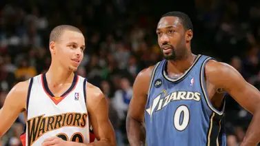 Histórico jugador de la NBA arremetió contra LeBron James: "No merece una estatua" Histórico jugador de la NBA arremetió contra LeBron James: "No merece una estatua"