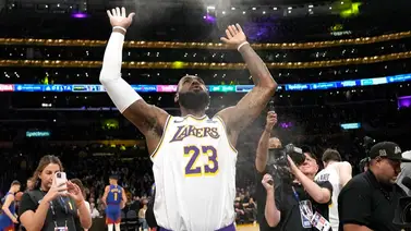 ¡Histórico! LeBron James es el primer jugador en la historia de la NBA en ganar esta escandalosa cifra de dinero ¡Histórico! LeBron James es el primer jugador en la historia de la NBA en ganar esta escandalosa cifra de dinero