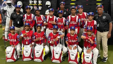 Conoce el joven de 13 años que dejó Cuba para buscar una oportunidad en MLB