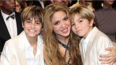 Esta canción de Shakira se ha convertido en un Himno para los inmigrantes en Estados Unidos se