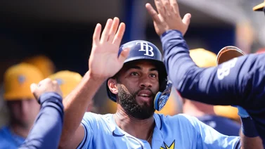 ¡Pelos de punta! Esto dice Amed Rosario sobre jugar en Dominicana con un uniforme de MLB