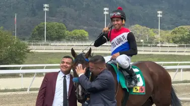 Hemirxon Medina se graduó este domingo en La Rinconada en una prueba clásica Hemirxon Medina se graduó este domingo en La Rinconada en una prueba clásica