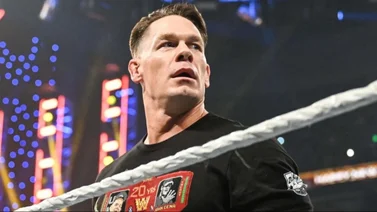 John Cena deja al mundo boquiabierto al presentarse en el escenario de los Oscar desnudo (+Imágenes)