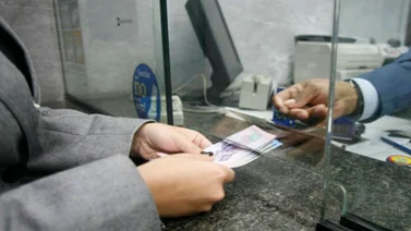 ¡Otro que se une a los ajustes! Conoce el banco que aumentó el límite de sus TDC por el día de la mujer