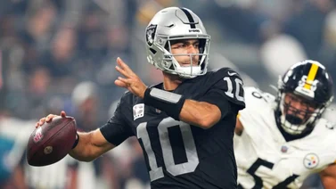 NFL: Raiders tomarán esta decisión con su QB Jimmy Garoppolo 