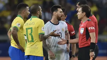 ¿Robaron a Argentina? Árbitro reconoció error que pudo darle a Messi su primera Copa América (+Video) ¿Robaron a Argentina? Árbitro reconoció error que pudo darle a Messi su primera Copa América (+Video)