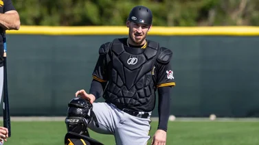 MLB: Receptor cubano podría perderse el Opening Day (+Detalles)