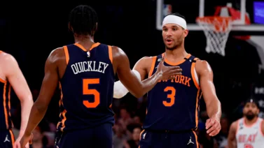 NBA: ¿Aspirantes al título? New York Knicks alcanza hito insólito en paliza ante Philadelphia Sixers