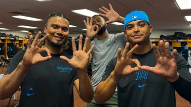 MLB: Marlins de Miami anunció sus uniformes para su primera serie (+Fotos)