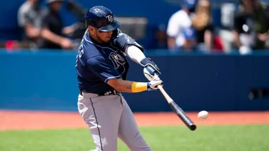 MLB: Isaac Paredes abrió la pizarra con este batazo (+Video)