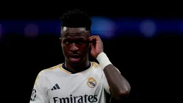 Real Madrid se posiciona contra el FC Barcelona por los cánticos contra Vinicius Jr (+Video) Real Madrid se posiciona contra el FC Barcelona por los cánticos contra Vinicius Jr (+Video)
