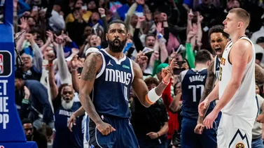 NBA: ¡De no creer! Con este canasto Kyrie Irving le dio el triunfo a Dallas sobre Denver (+Video)