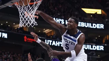¿Clavada del Año? Anthony Edwards firma una de las mejores clavadas de temporada ante Utah