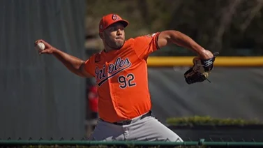MLB: Albert Suárez sigue intratable en el Spring Training 
