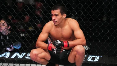 Despiden a peleador de UFC por terrible agresión a rival en debut