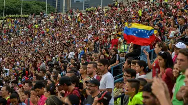 Venezolanos en Houston le ponen sabor al juego de La Vinotinto (+Vídeo) Venezolanos en Houston le ponen sabor al juego de La Vinotinto (+Vídeo)