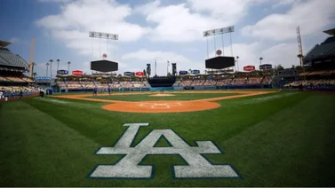MLB: ¿Humo o falta de respeto? Lo que le hicieron los Dodgers a los Angelinos (+Video)