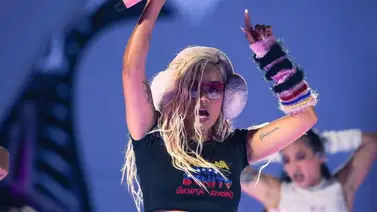 ¡Insólito! Fanática asegura que Karol G le hizo brujería en Caracas ¡Insólito! Fanática asegura que Karol G le hizo brujería en Caracas