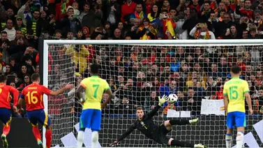 ¿Robo a Brasil? Así fue el penal que le da la ventaja a España (+ Video) ¿Robo a Brasil? Así fue el penal que le da la ventaja a España (+ Video)