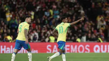 Rodrygo aprovecha error para el descuento de Brasil (+ Video) Rodrygo aprovecha error para el descuento de Brasil (+ Video)