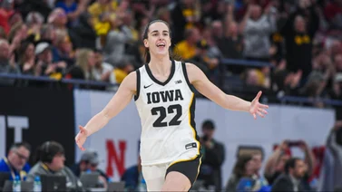 Esta es la millonaria oferta que recibió Caitlin Clark para unirse a una liga de baloncesto profesional de ex jugadores de la NBA