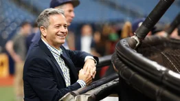 MLB: ¡Tensión en Tampa Bay! La Controversia de la Financiación Pública y la Canción de Springsteen