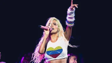 En video: ¡Eh, Ave María! Karol G le echó los perros a las mujeres venezolanas