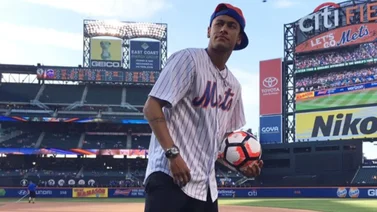 MLB: ¡Un crack para todo! Neymar hizo el lanzamiento en el Opening Day de Miami Marlins (+Video)