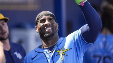 MLB: ¡Boom! Yandy Díaz le puso cifras a la causa de los Rays  con jonrón (+Video)