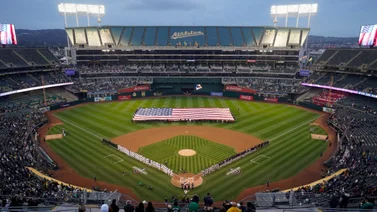 MLB: Fanáticos de Atléticos Oakland protestan en su Opening Day (+Detalles)
