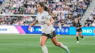 ¡Atención, Vinotinto! Deyna Castellanos se estrena en los Estados Unidos (+ Video) ¡Atención, Vinotinto! Deyna Castellanos se estrena en los Estados Unidos (+ Video)