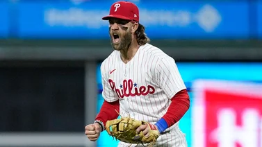 MLB: ¡Impactante! La jugada de Harper que silenció por instantes el Citizens Bank Park