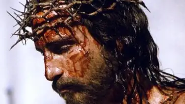 Jim Caviezel relata las despiadadas escenas que casi lo llevan a la muerte en "La Pasión de Cristo" Jim Caviezel relata las despiadadas escenas que casi lo llevan a la muerte en "La Pasión de Cristo"