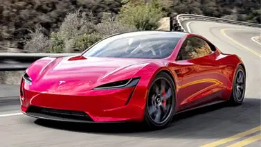 ¿Escasez de combustible? Insólitas colas en España para recargar estos carros ¿Escasez de combustible? Insólitas colas en España para recargar estos carros