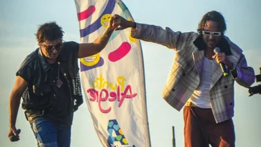 Mira a Servando y Florentino jugando carnaval en Anzoátegui