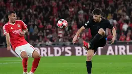Champions League: ¡Barcelona queda con 10! Cubarsí expulsado ante Benfica