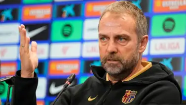 Hansi Flick felicita a sus jugadores y habla sobre la expulsión de Cubarsí (Declaraciones) Hansi Flick felicita a sus jugadores y habla sobre la expulsión de Cubarsí (Declaraciones)