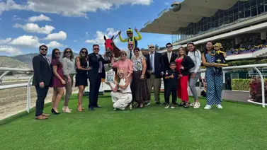 El Relámpago reaparece y sorprende al ganar el Clásico “Mauricio Azar” (GIII) en La Rinconada El Relámpago reaparece y sorprende al ganar el Clásico “Mauricio Azar” (GIII) en La Rinconada