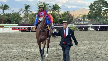 La racha se rompe: Entrenador celebra su primera victoria en La Rinconada tras 6 meses