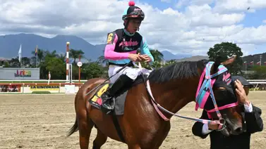 Robert Capriles brilla como potencial ganador en el primer meeting de jinetes en La Rinconada Robert Capriles brilla como potencial ganador en el primer meeting de jinetes en La Rinconada