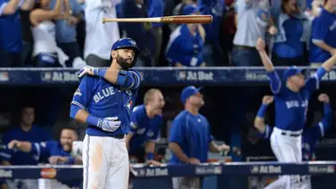El icónico bat flip de José Bautista regresa en MLB The Show El icónico bat flip de José Bautista regresa en MLB The Show