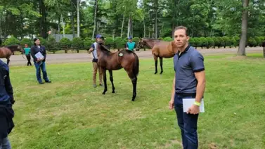 ¡Historia! entrenador venezolano gana su primera carrera de grado en Japón ¡Historia! entrenador venezolano gana su primera carrera de grado en Japón
