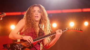 Shakira anuncia las nuevas fechas de sus conciertos suspendidos