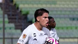 Flabian Londoño: El goleador que lleva a Carabobo FC a lo más alto