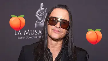 Elvis Crespo muestra su retaguardia (+Video) Elvis Crespo muestra su retaguardia (+Video)