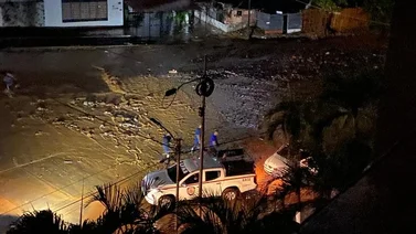Fuertes lluvias afectaron a varias zonas del estado La Guaira (+Video)